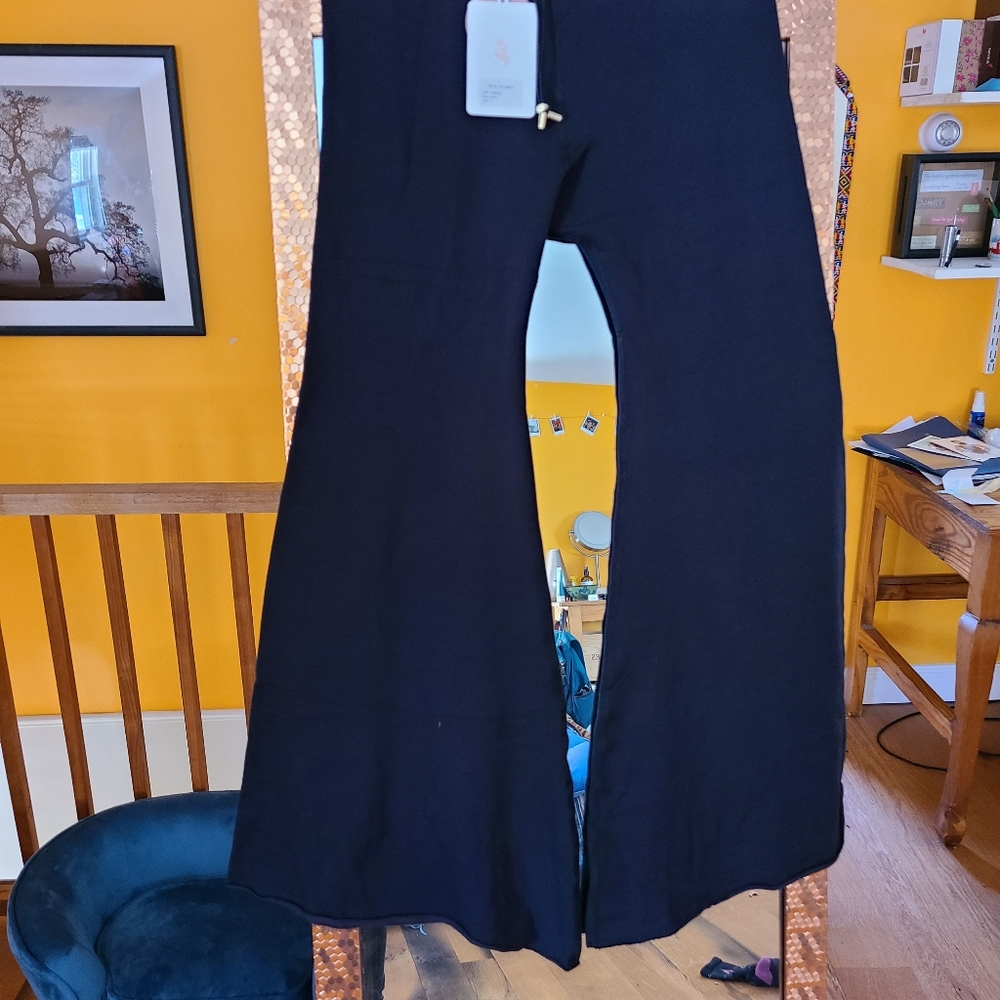 *SOLD* SELKIE THE ALL DAY SWEAT